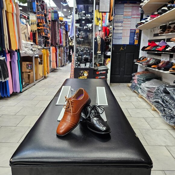 Shoes - Picture 2 of 2